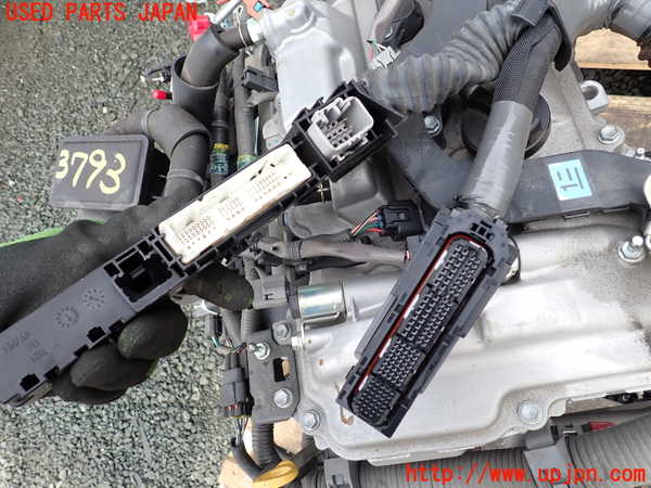 1UPJ-9237932010]レクサス・IS300h(AVE30)エンジン 2AR-FSE 中古_3