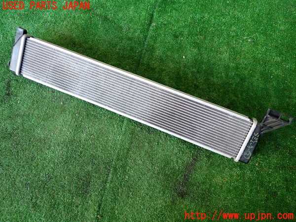 1UPJ-9237932322]レクサス・IS300h(AVE30)ラジエーター2 中古_2