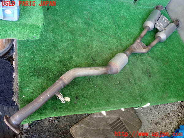 1UPJ-9237932651]レクサス・IS300h(AVE30)センターパイプ1 中古_2