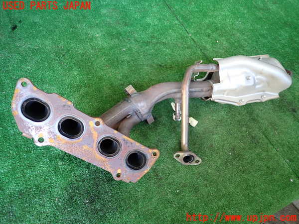 1UPJ-9237932661]レクサス・IS300h(AVE30)触媒1 中古_2