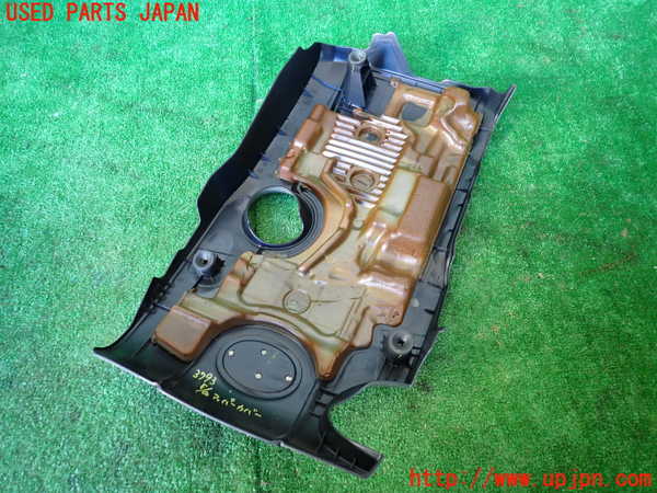 1UPJ-9237932160]レクサス・IS300h(AVE30)エンジンアッパーカバー 中古_2