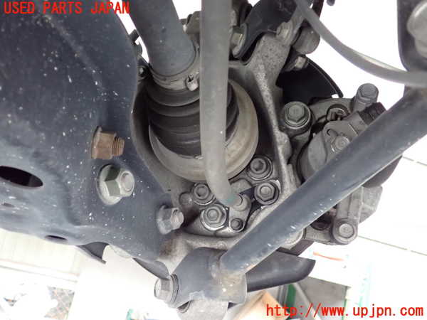 1UPJ-9237934305]レクサス・IS300h(AVE30)左リアナックルハブ 中古_2