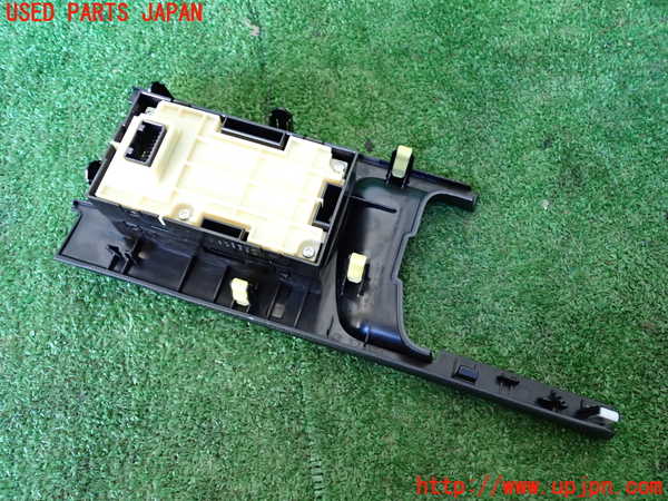 1UPJ-9237936307]レクサス・IS300h(AVE30)スイッチ2 (VSC OFF EV MODE SNOW 走行モード切替) 中古_3