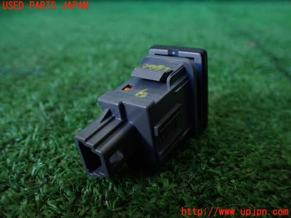 1UPJ-9237936311]レクサス・IS300h(AVE30)スイッチ6 (トランクオープナー) 中古_2