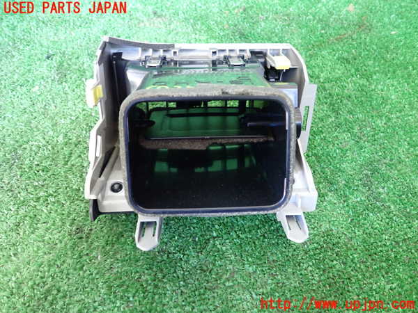 1UPJ-9237937526]レクサス・IS300h(AVE30)エアコン吹き出し口1 (右) 中古_2