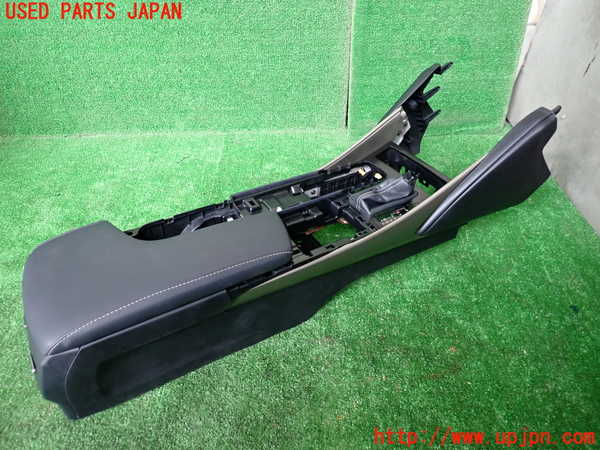 1UPJ-9237937540]レクサス・IS300h(AVE30)センターコンソール 中古_2