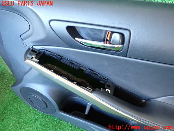 1UPJ-9237931234]レクサス・IS300h(AVE30)右前ドア内張り 中古_2