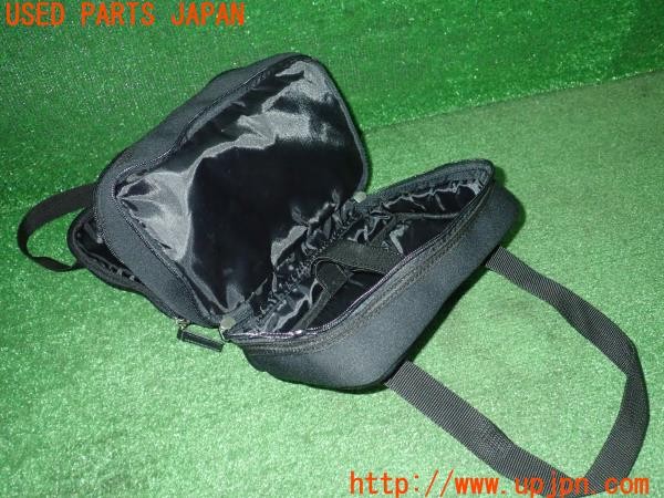 3UPJ=9237940640]BMW 320i グランツーリスモ(3X20 F34)メンテナンスキット用 ケース スポンジ 中古_3