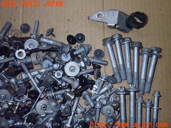 3UPJ=9237940720]BMW 320i グランツーリスモ(3X20 F34)ネジ・ナット・ステー類 セット ジャンク_2