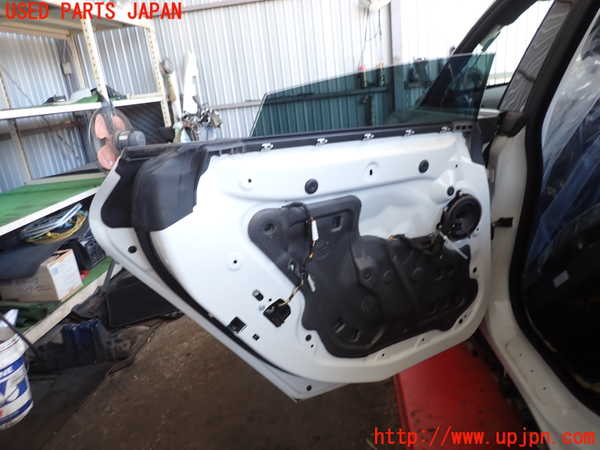 2UPJ-9237941320]BMW 320i グランツーリスモ(3X20)(F34)左後ドア 中古(43R-001025 M241)_2