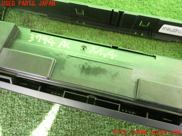 2UPJ-9237946066]BMW 320i グランツーリスモ(3X20)(F34)エアコンスイッチ1 中古_4