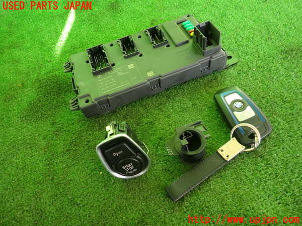 2UPJ-9237946110]BMW 320i グランツーリスモ(3X20)(F34)エンジンコンピューター DME 中古_3