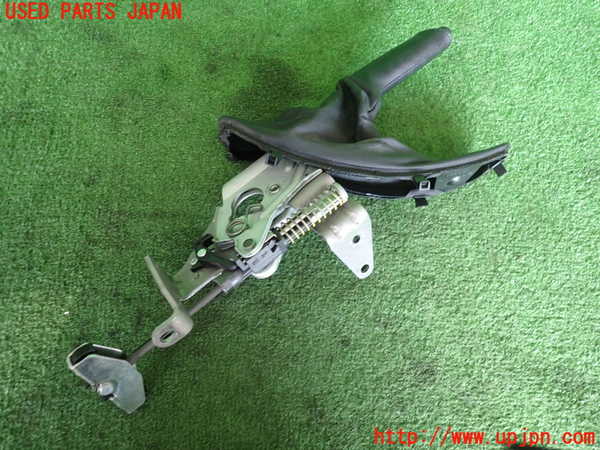 2UPJ-9237947550]BMW 320i グランツーリスモ(3X20)(F34)サイドブレーキレバー 中古_2