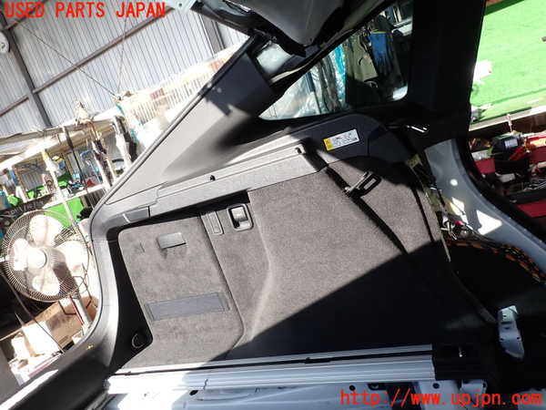 2UPJ-9237947680]BMW 320i グランツーリスモ(3X20)(F34)左リアピラートリム 中古_3