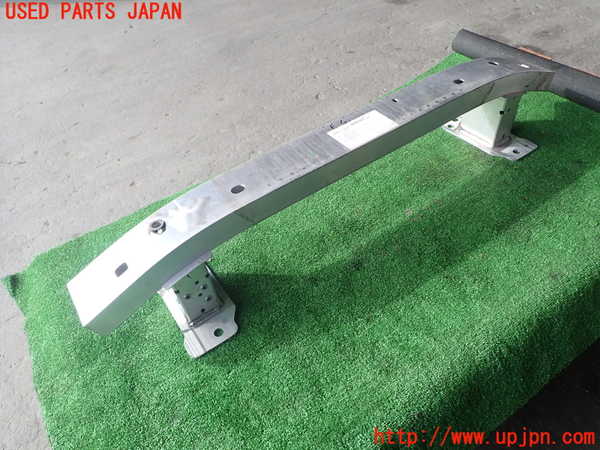1UPJ-9237951014]アルファロメオ・ジュリア(95220)フロントバンパーホースメント 中古_2