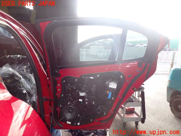 1UPJ-9237951290]アルファロメオ・ジュリア(95220)右後ドア 中古(43R-002092)_4