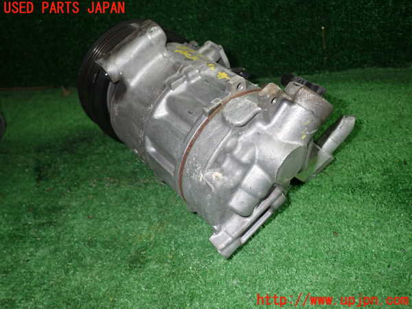 1UPJ-9237956025]アルファロメオ・ジュリア(95220)エアコンコンプレッサー 中古_4