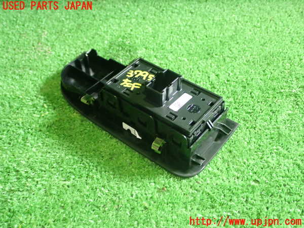 1UPJ-9237956245]アルファロメオ・ジュリア(95220)左前パワーウィンドウスイッチ 中古_2