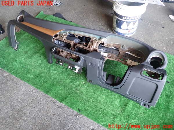 1UPJ-9237957505]アルファロメオ・ジュリア(95220)ダッシュボード 中古_2