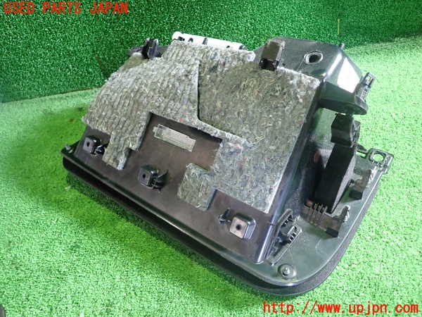1UPJ-9237957516]アルファロメオ・ジュリア(95220)グローブボックス1 中古_2