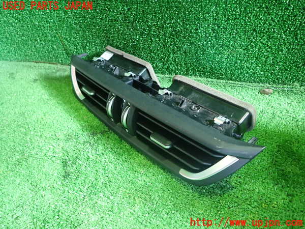 1UPJ-9237957528]アルファロメオ・ジュリア(95220)エアコン吹き出し口3 (真中) 中古_2