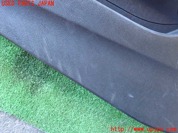 1UPJ-9237951234]アルファロメオ・ジュリア(95220)右前ドア内張り 中古_2