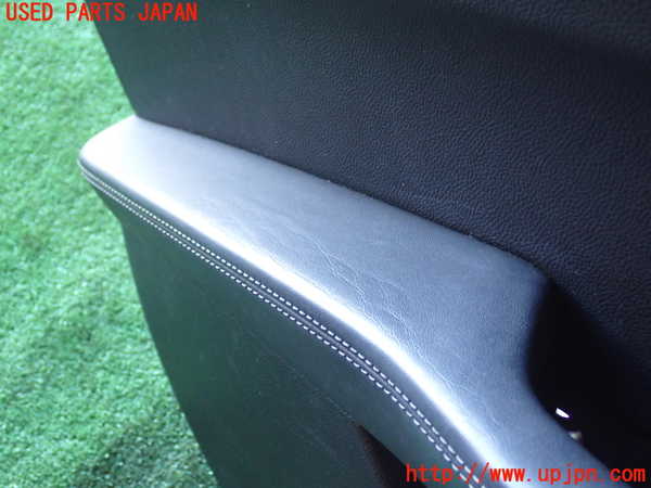 1UPJ-9237951264]アルファロメオ・ジュリア(95220)左前ドア内張り 中古_4