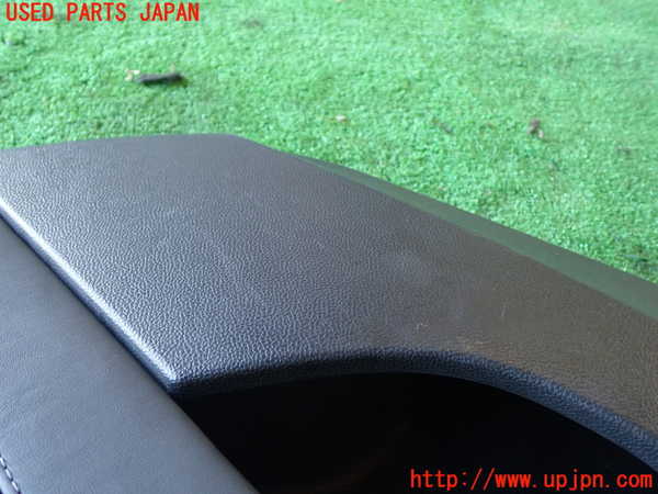 1UPJ-9237951294]アルファロメオ・ジュリア(95220)右後ドア内張り 中古_3