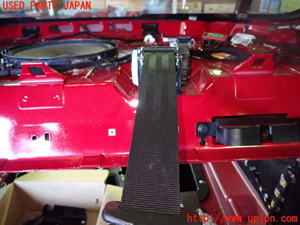 1UPJ-9237957135]アルファロメオ・ジュリア(95220)真中2列目シートベルト 中古_2