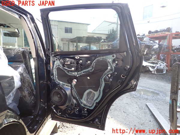 1UPJ-9237961290]ZR-V e：HEV(RZ6)右後ドア 中古 FUYAO 43R-010184_2
