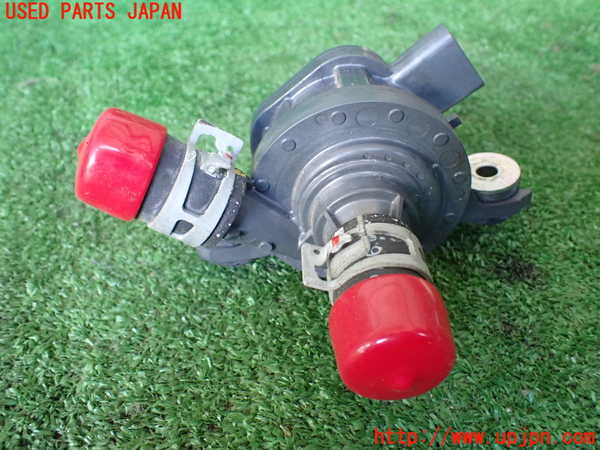 1UPJ-9237962110]ZR-V e：HEV(RZ6)ウォーターポンプ 中古_2