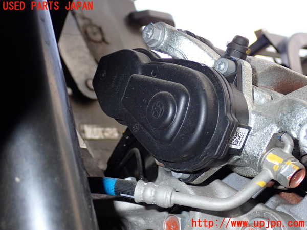 1UPJ-9237964090]ZR-V e：HEV(RZ6)右リアキャリパー 中古_2