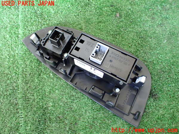 1UPJ-9237966306]ZR-V e：HEV(RZ6)スイッチ1(リア側パワーウィンドウ シートヒーター) 中古_2