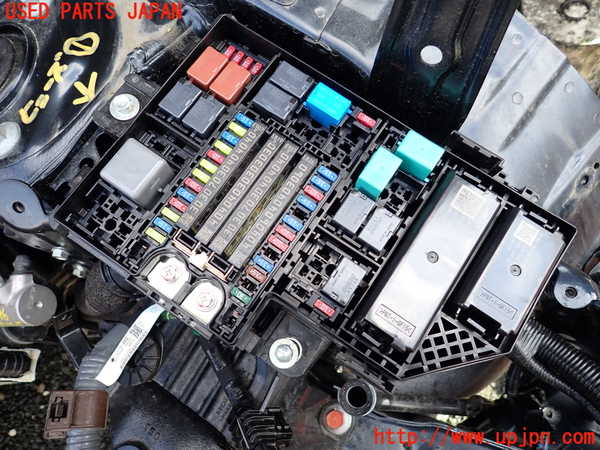 1UPJ-9237966741]ZR-V e：HEV(RZ6)ヒューズボックス1(EGルーム内助手席側) 中古_2