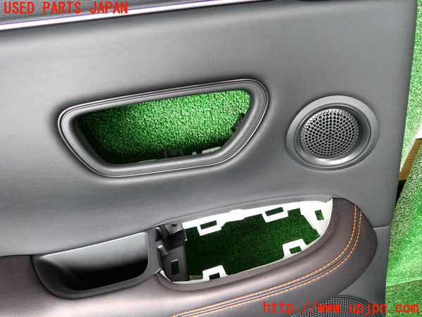 1UPJ-9237961324]ZR-V e：HEV(RZ6)左後ドア内張り 中古_2