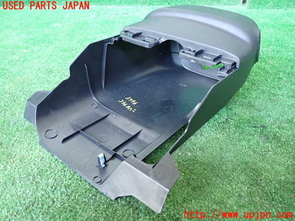 1UPJ-9237967905]ZR-V e：HEV(RZ6)コラムカバー 中古_2