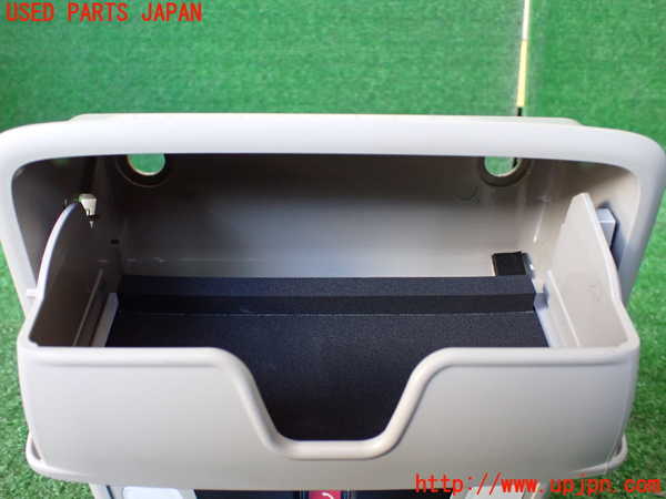 1UPJ-9237966411]ZR-V e：HEV(RZ6)ルームランプ1(1列目真中) 中古_2