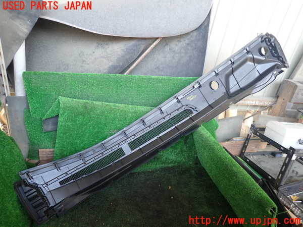 1UPJ-9237971190]セレナ(NC28 C28系)カウルトップ 中古_2