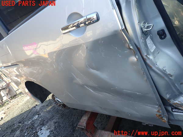 1UPJ-9237971290]セレナ(NC28 C28系)右後ドア AGC M2L3 中古_2
