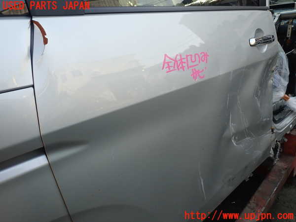 1UPJ-9237971290]セレナ(NC28 C28系)右後ドア AGC M2L3 中古_3