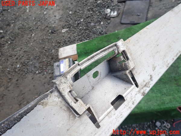 1UPJ-9237971392]セレナ(NC28 C28系)左サイドステップ 中古_5