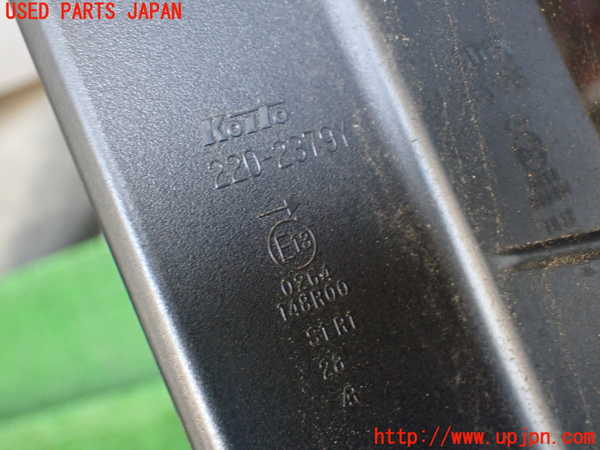 1UPJ-9237971530]セレナ(NC28 C28系)右テールランプ 中古_3