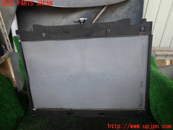 1UPJ-9237972321]セレナ(NC28 C28系)ラジエーター1 中古_2