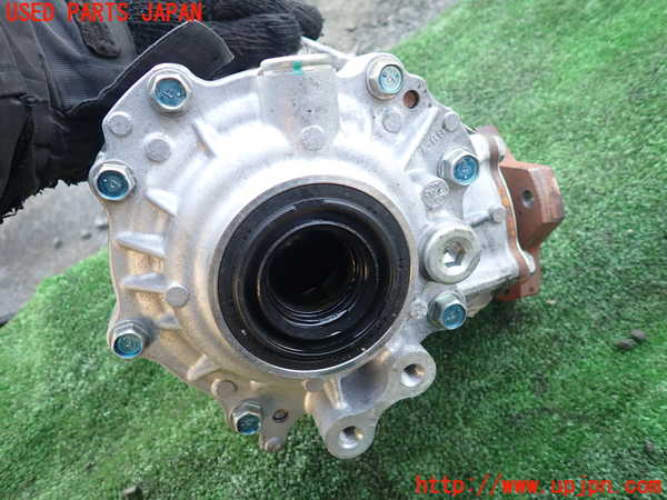 1UPJ-9237973300]セレナ(NC28 C28系)トランスファー 中古_2