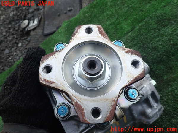 1UPJ-9237973300]セレナ(NC28 C28系)トランスファー 中古_3