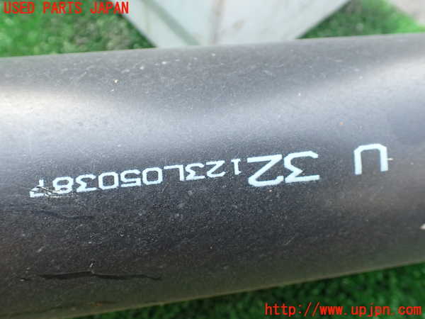 1UPJ-9237973410]セレナ(NC28 C28系)リアプロペラシャフト 中古_3