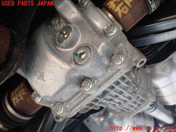 1UPJ-9237974355]セレナ(NC28 C28系)リアデフ 中古_2