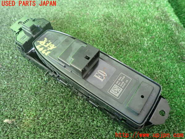 1UPJ-9237976240]セレナ(NC28 C28系)右前パワーウィンドウスイッチ 中古_2