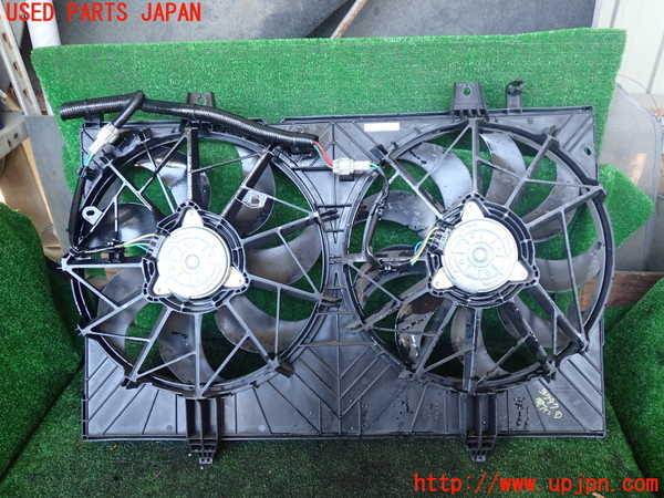 1UPJ-9237976836]セレナ(NC28 C28系)電動ファン1 中古_2