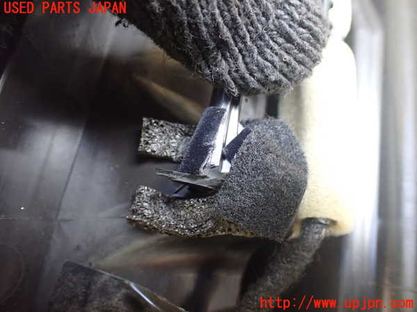 1UPJ-9237977505]セレナ(NC28 C28系)ダッシュボード 中古_5